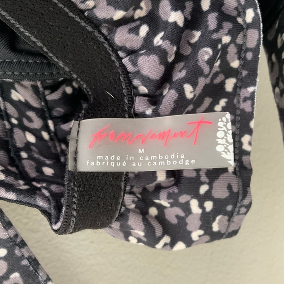 FP Movement, NWT, size M, gray and black sports bra - Picture 7 of 7